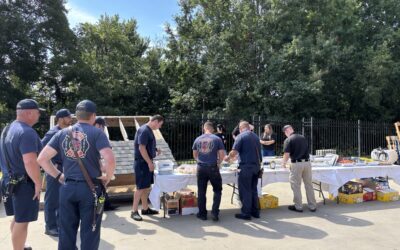 Gainesville, GA Teammates Honor First Responders with Cookout
