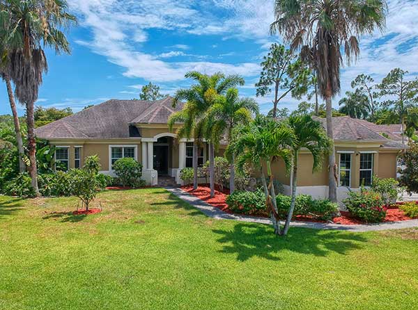 Preparing Your Bonita Springs Home for Summer Pests: The Green Way