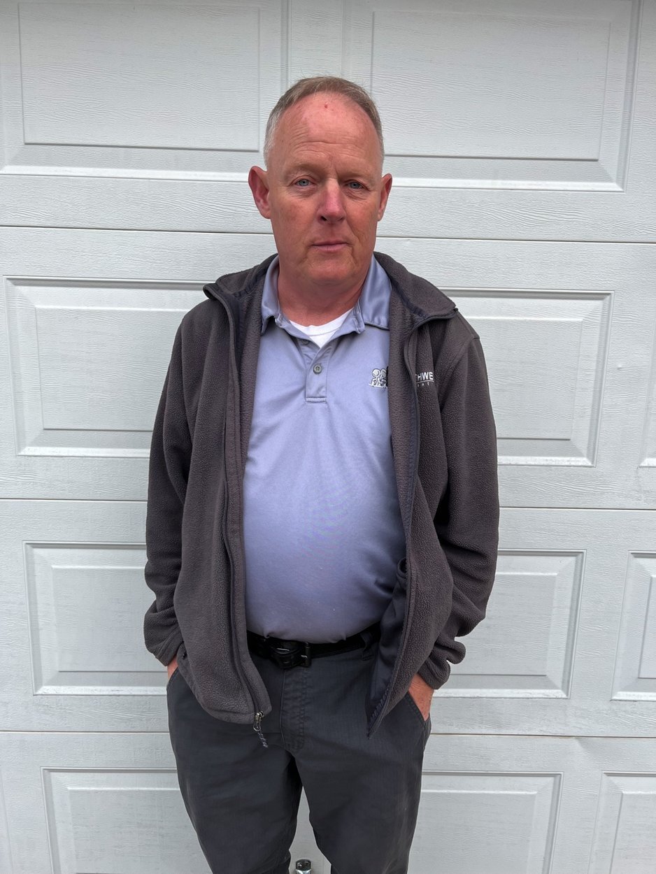 Dahl Thrash, Service Professionals 