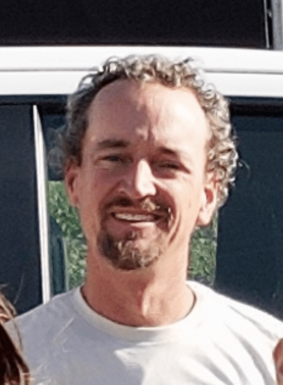 Asa Stone, Service Professional